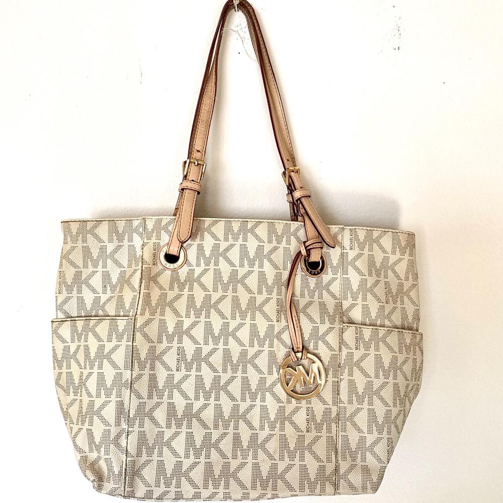 Michael Kors shoulder bag